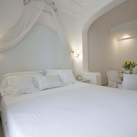 Hotel Al Cavallino Bianco Riccione Exterior foto